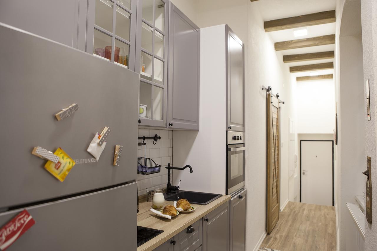 Apartment Milk&Honey - Free Parking Sarajevo Bagian luar foto